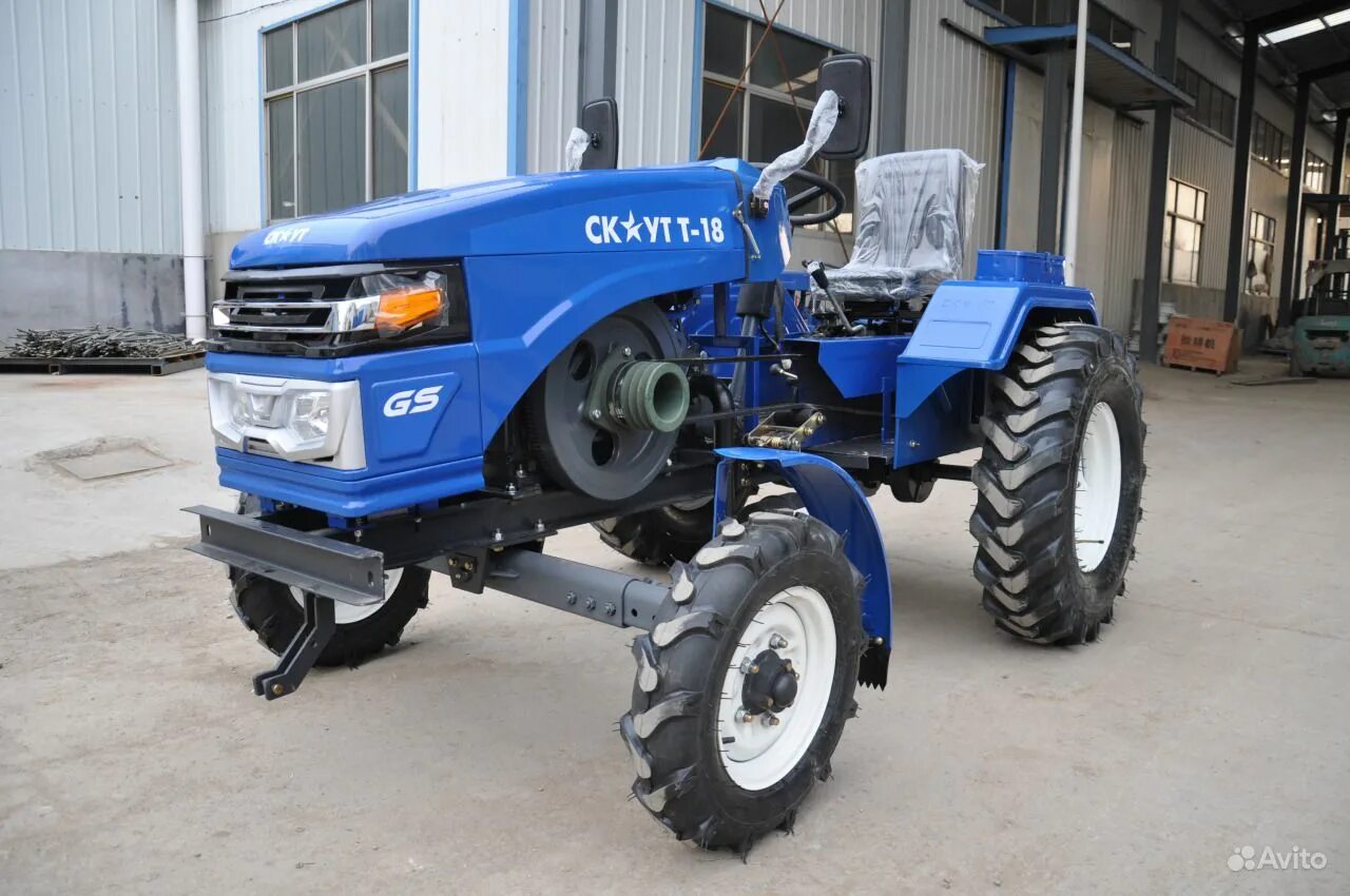 Мини трактор авито. Китайский минитрактор дустлик. Минитрактор sj 180 a. С. Минитрактор кубота 5000.