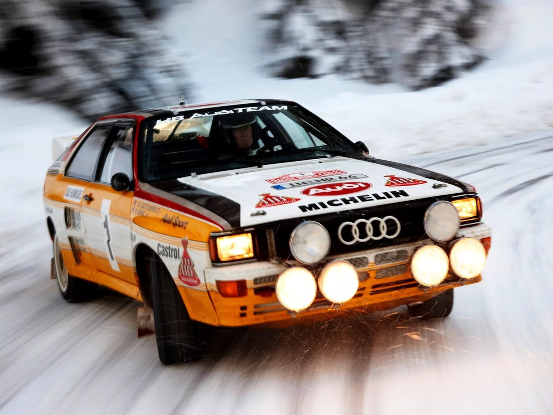 Группа б 22. Audi 80 quattro ралли. Audi Sport quattro s1 Rally. Audi quattro Sport s1. Audi 80 quattro Group b.