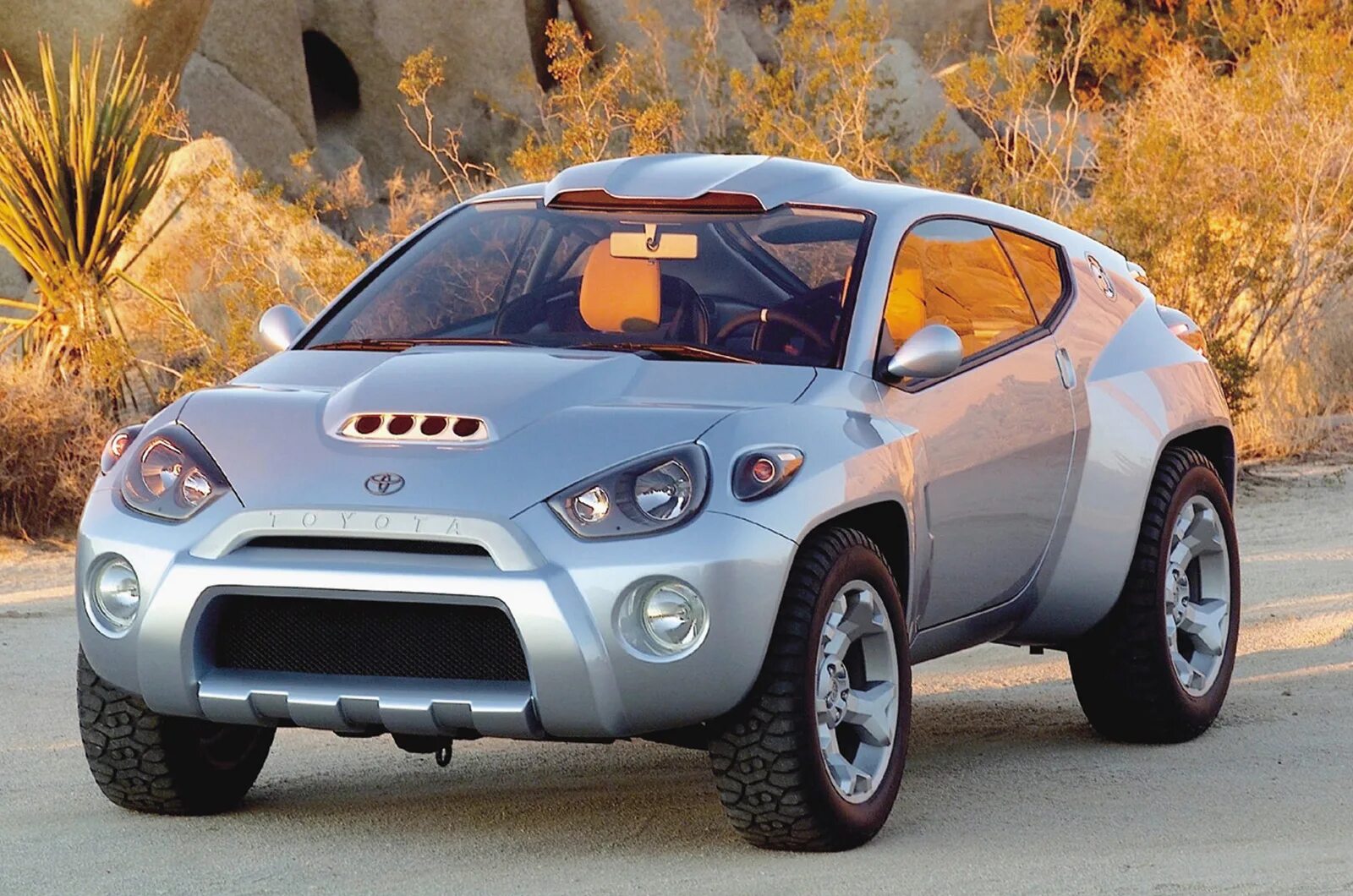 Toyota RSC 2001. Toyota RSC Concept. Nissan Juke 2001. Nissan Juke концепт.