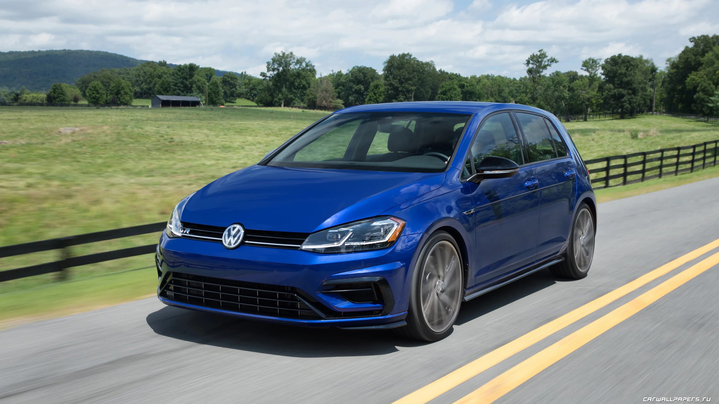 Nissan gtr 2018. Vw golf r mk8. Range rover velar 2020 white. Gtr nismo 2018. Jaguar e-pace.