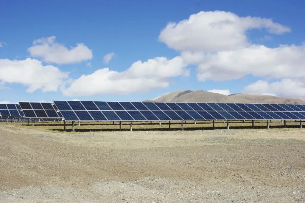 Солнечная станция абакан. Абаканская электростанция. Солнечные электростанции республики алтай. Солнечная электростанция абакан абаканская. Солнечная станция абакан.