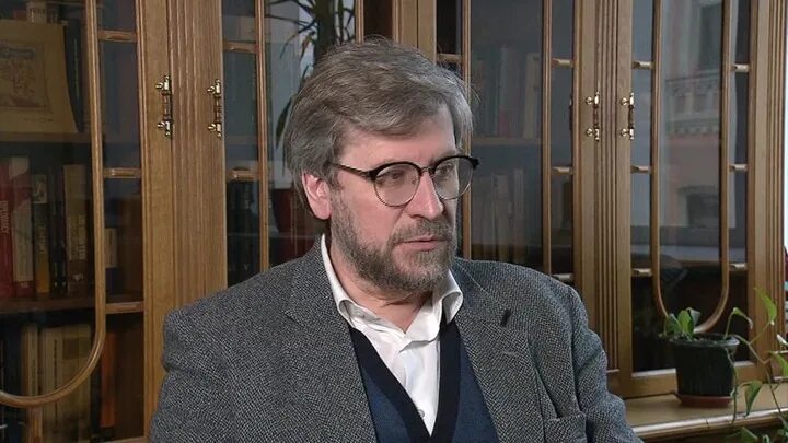 Международное обозрение с федором лукьяновым последнее. Ведущий программы международное обозрение.