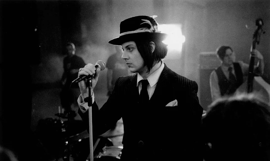 Jack white no name. Jack white. jack white suits. jack white — &quot;lazaretto&quot; пластинка. jack white blunderbuss 2012.