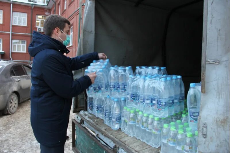 Заказать воду ульяновск. Депутаты Ульяновска. Водоснабжение Ульяновск. Вода Ульяновск. Вода из Ульяновска.