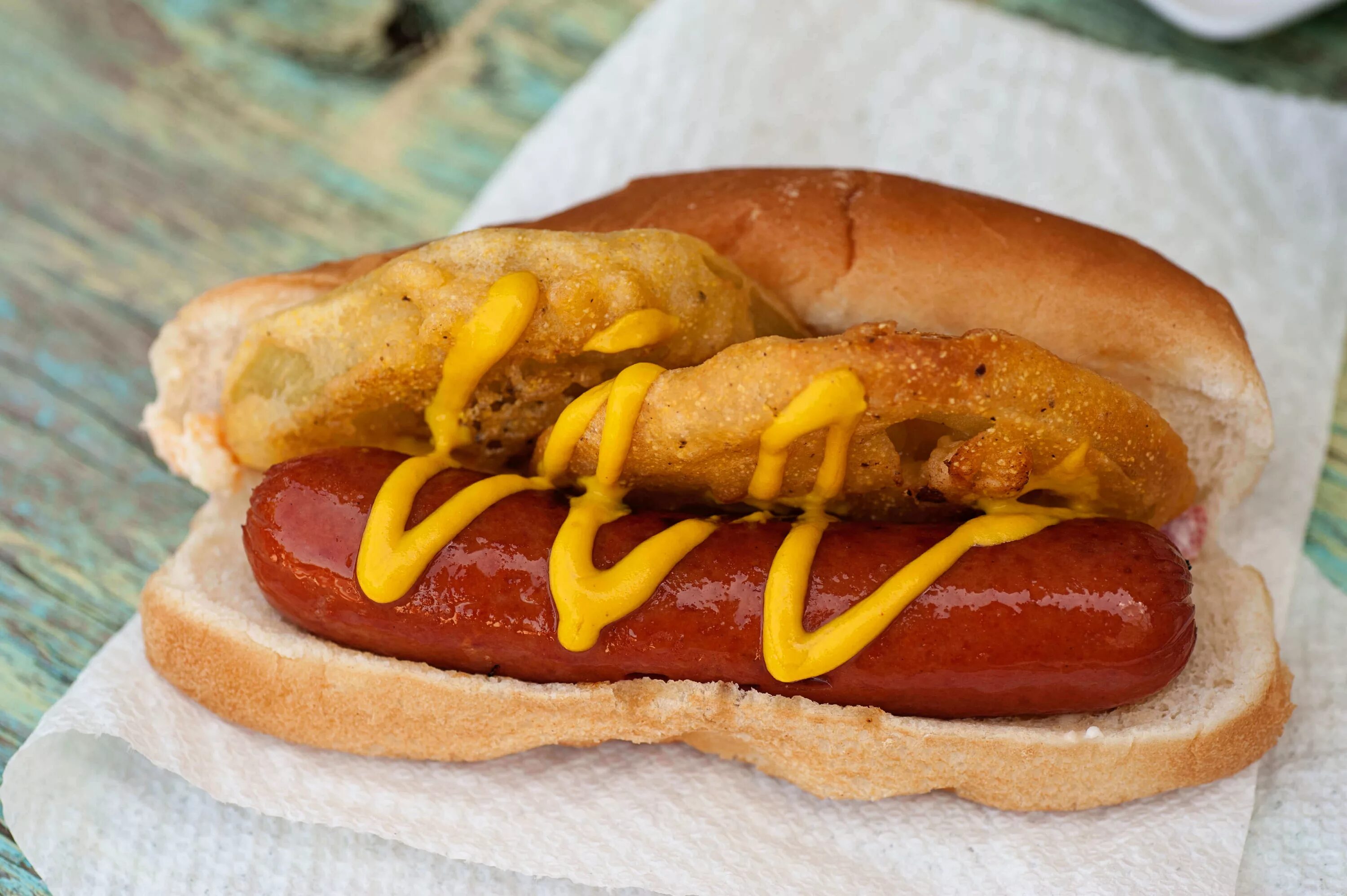 Как сделать доги. Калифорнийский хот дог. Мюнхенский хот дог. Баварский хот дог. Хот дог стардогс.