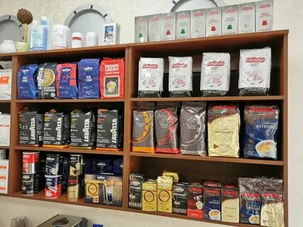 Кофе в магазине продукты