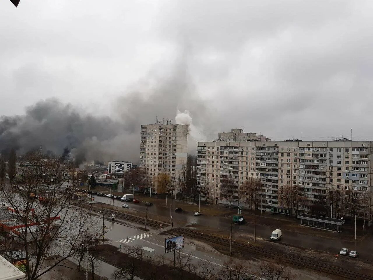 Обстрелы москвы будут. Обстрелы Харькова центр города. Салтовка Харьков 2022. Салтовка Харьков обстрел. Харьков Салтовка разрушения.