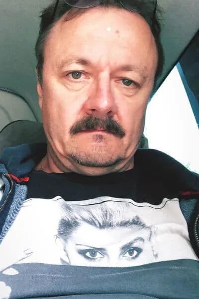 Владимир шевельков биография личная жизнь сейчас Владимир Шевельков актёр, режиссёр фотографии российские актёры Кино-Теа