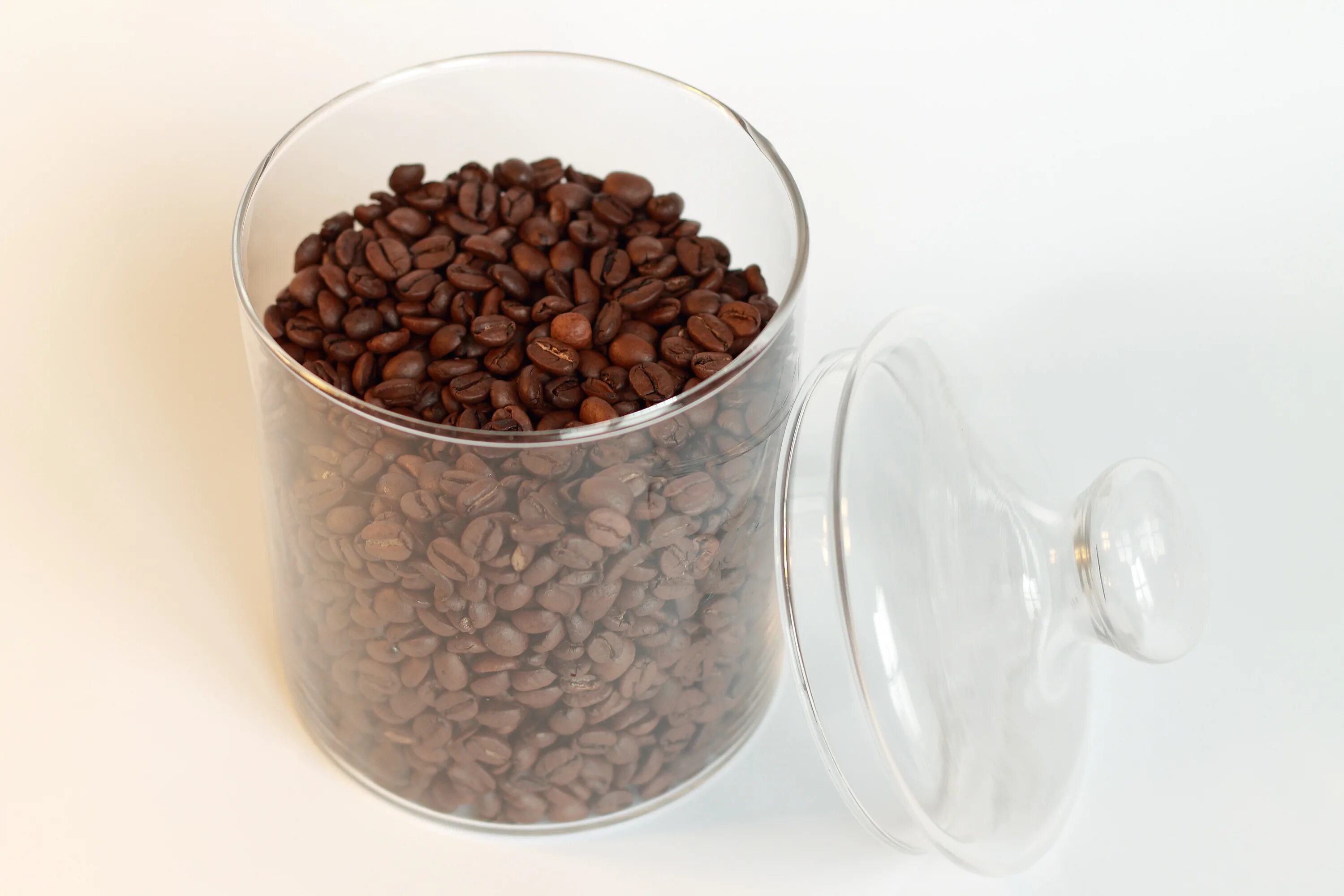 Баночка для кофе. Кофейные зерна. Банка для кофейных зерен. Баночка для молотого кофе. Баночка кофе в кофейных зернах.