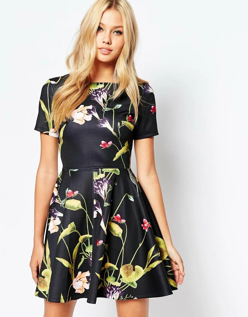 Ted Baker платье. Платье Тед Бейкер с цветочным принтом. Ted Baker платье цветочный принт. Ted Baker платье черное