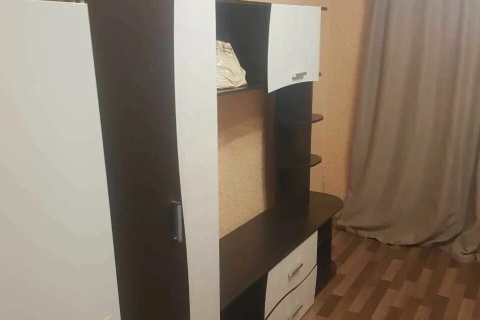 Продается двухкомнатная молодоженка со всеми удобствами, цена: 1000000 руб, объя