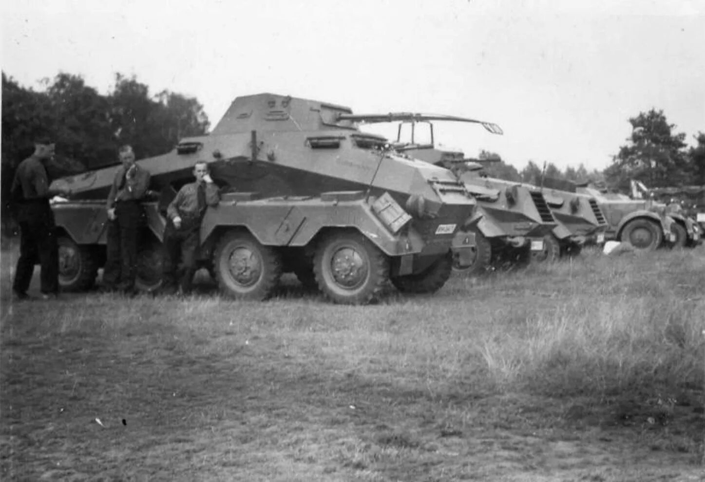 Rad 8. Бронеавтомобиль SD KFZ 231. SD KFZ 231 8-rad. Бронеавтомобиль SD KFZ 233. SD.KFZ. 231 6-Rad.