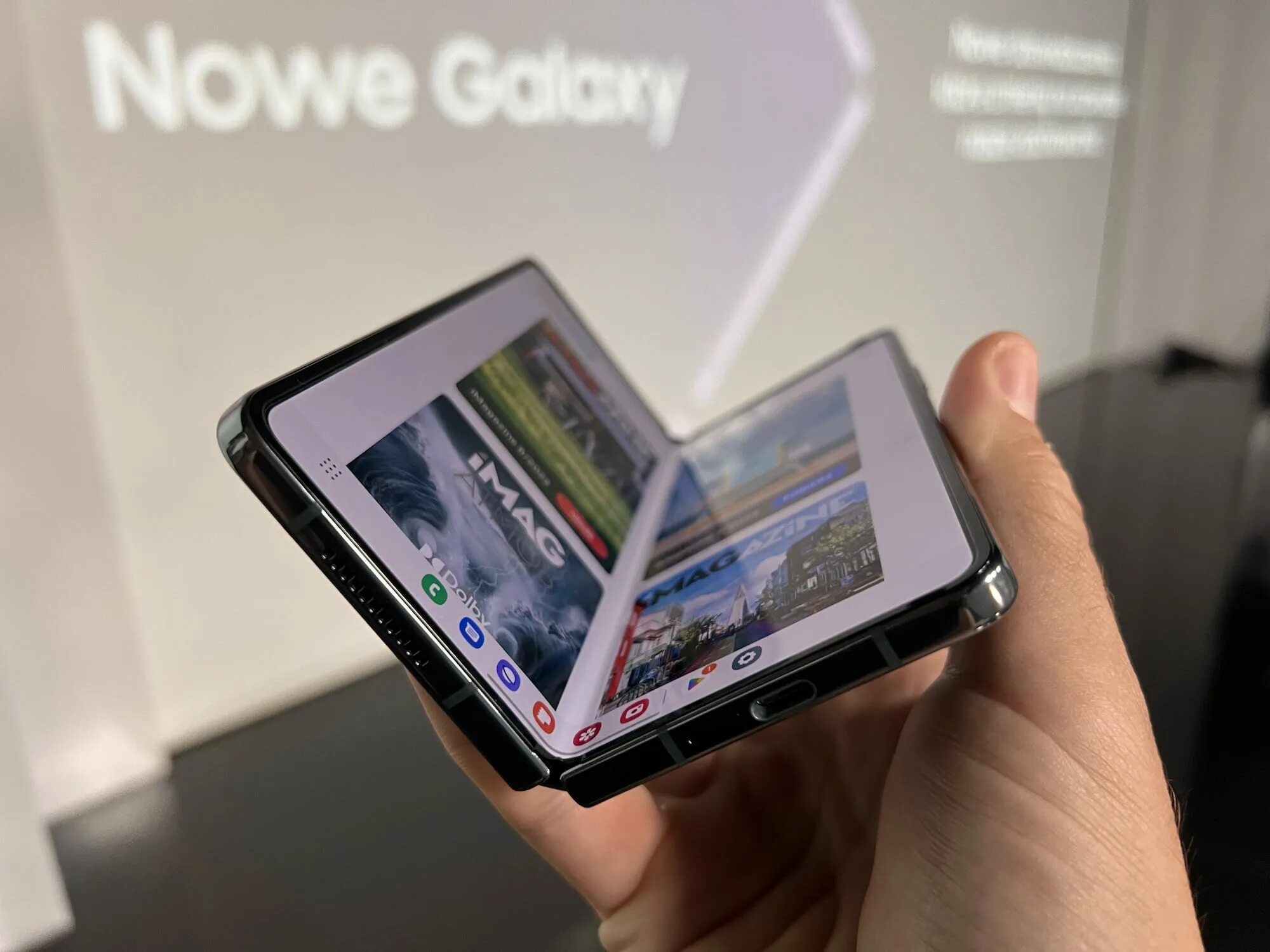 Z fold 5 дата выхода. Галакси z fold 4. samsung galaxy z fold 4 2025. samsung fold 4. самсунг galaxy fold.