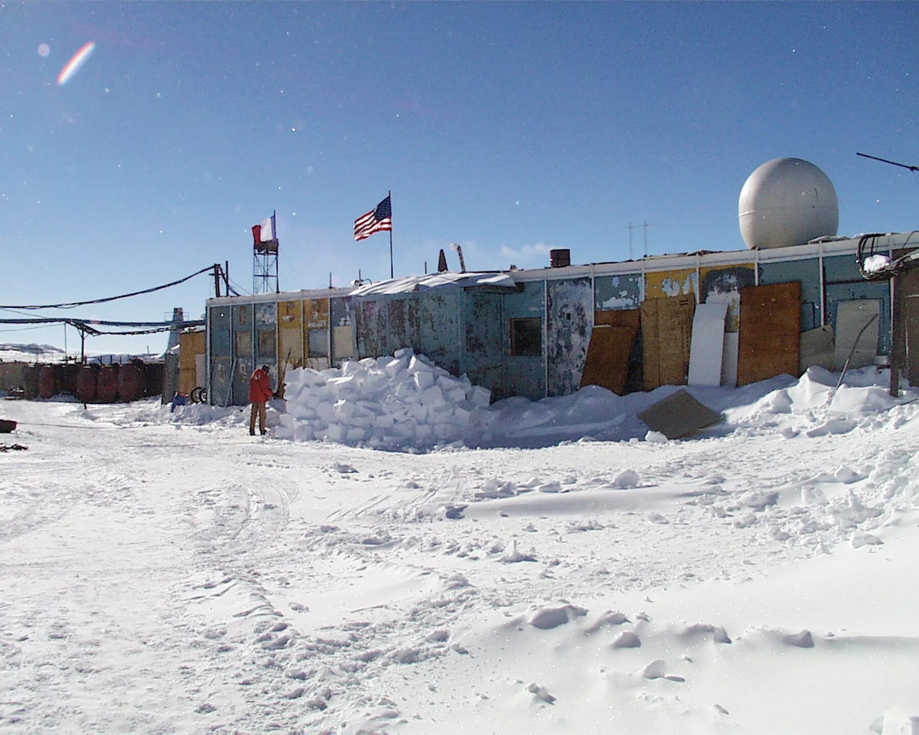 Сайт восток. Станция Восток Антарктида. Арктическая станция Восток. Полярная станция Восток в Антарктиде. Восток 2 Полярная станция.
