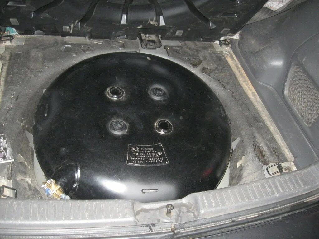 Мазда сх7гбо. Гбо на мазду 6 2. Гбо в mazda mpv 2 поколения. 5. Мазда 5 гбо.