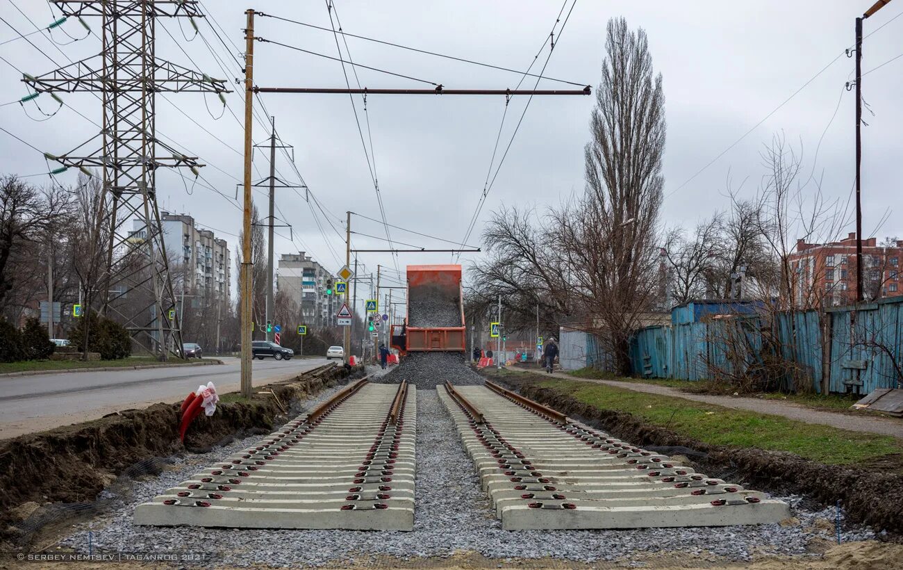 Таганрог 4-я линия 93. Трамвайная линия. Линия таганрог. Таганрог улица 4 линия 140. Таганрог дороги.