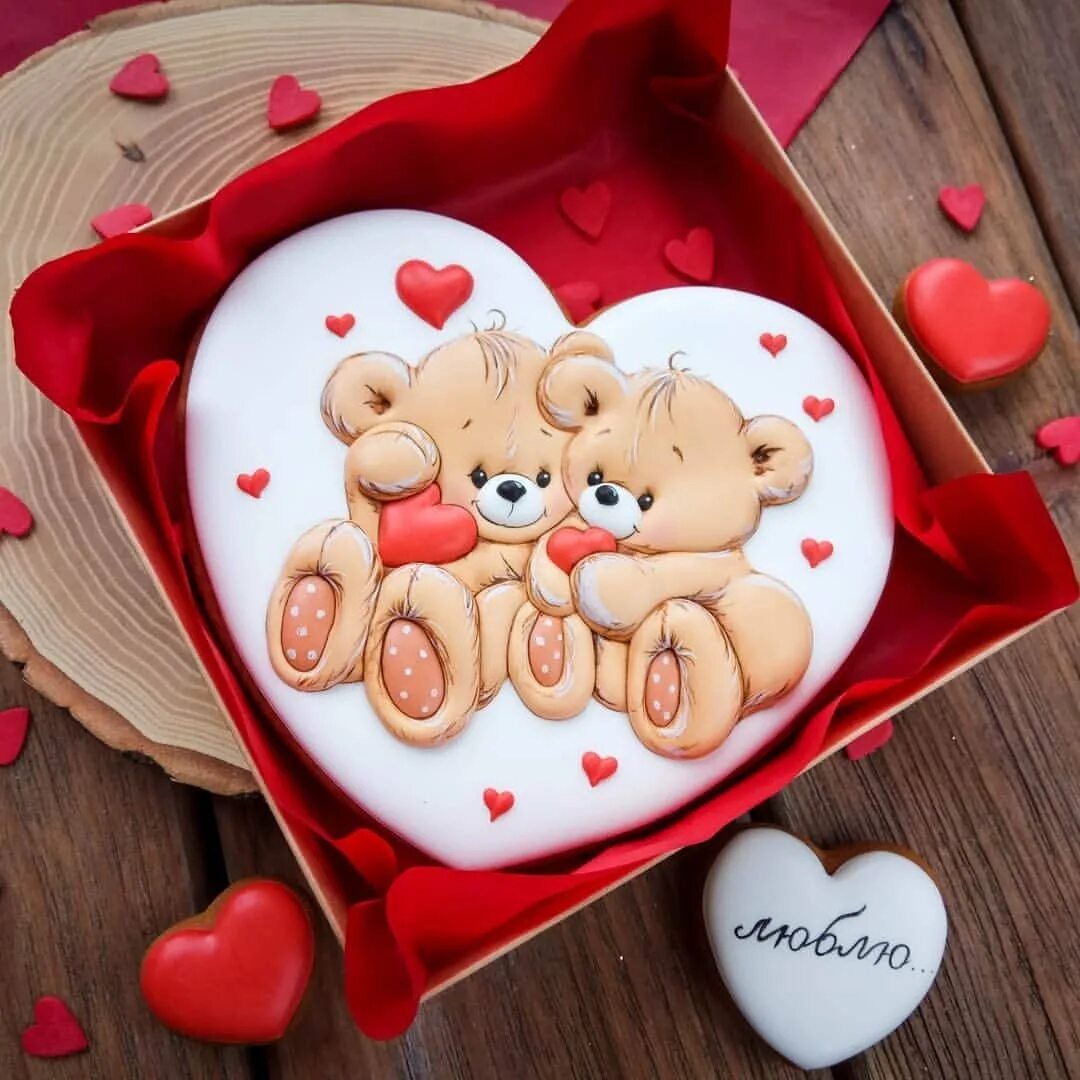 Набор пряников. Пряники на день святого валентина. Имбирные пряники на день святого валентина. Пряники мальчик и девочка. Пряники на день влюбленных.