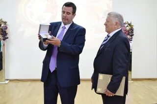 Лебедев владимир александрович кубаньэнерго. Майкопские электросети. Адыгейские электрические сети. Телефон электросети. Руководитель адыгейские электрические сети.