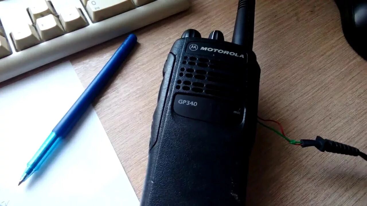 Uvmod. Программатор Motorola gp340. Портативных радиостанций Motorola GP-340. Motorola gp340 разъем. Программатор для рации Моторола gp340.