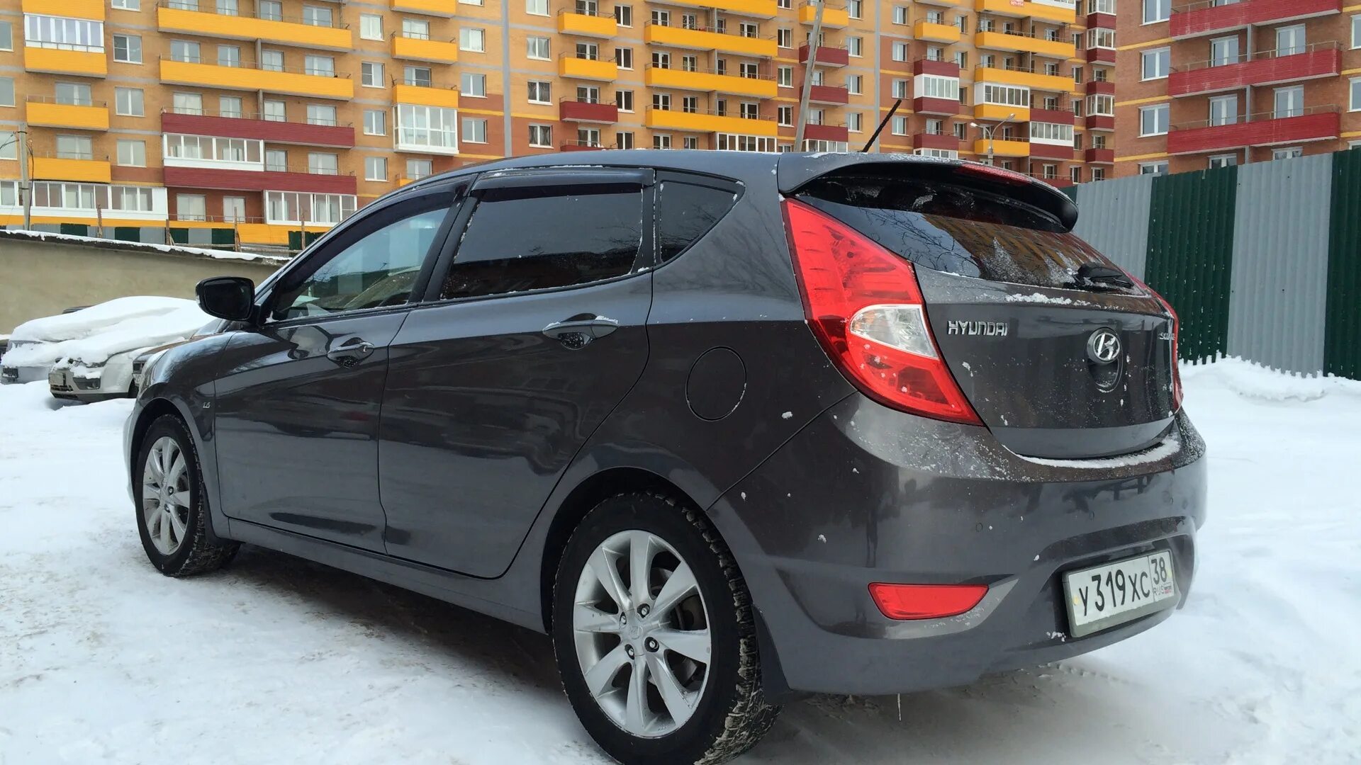 Solaris 2012 хэтчбек. Hyundai solaris 2012 хэтчбек. хендай солярис хэтчбек 2012 черный. hyundai solaris 1 и 6 хэтчбек. солярис 1 хэтчбек.