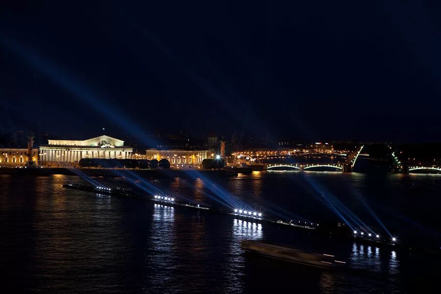 питер в ночное время. город санкт петербург ночью. ночь в питере снять. город санкт петербург ночью. ночные улицы петербурга.