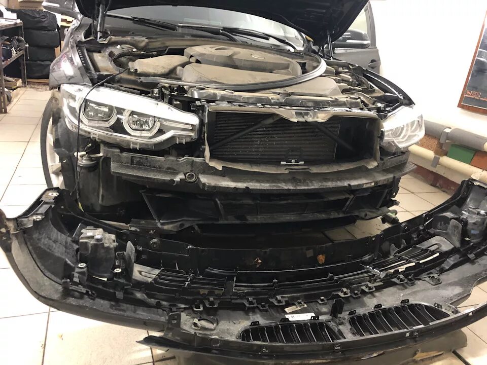 Bmw f30 парктроник. Bmw f30 парктроник. Bmw f30 парктроник. Дооснащение бмв 120i передние парктроники. Разъем парктроника bmw.
