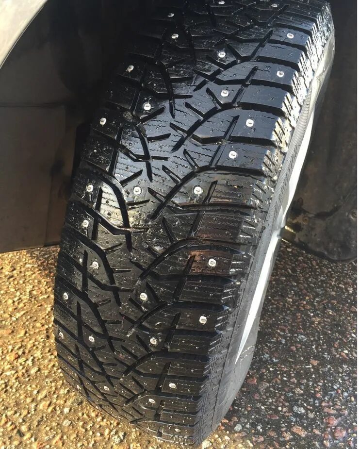 Bridgestone blizzak spike 02 шип. Шины bridgestone blizzak spike-02. бриджстоун близак спайк 02. bridgestone blizzak spike-02 suv.