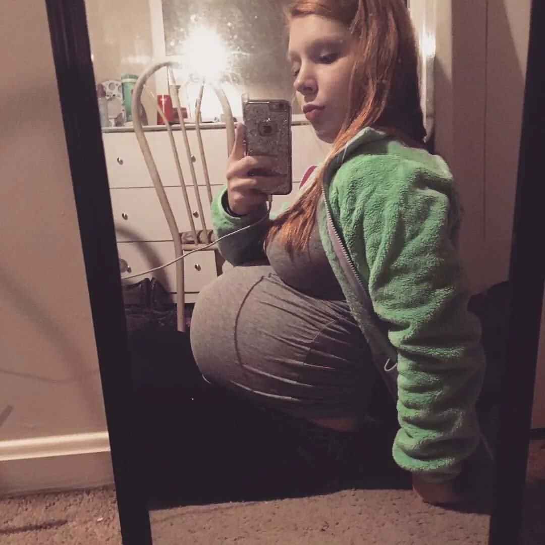 беременные подростки. беременные в 11 лет. беременные дети в 14 лет. беременные девочки. беременна в 12.