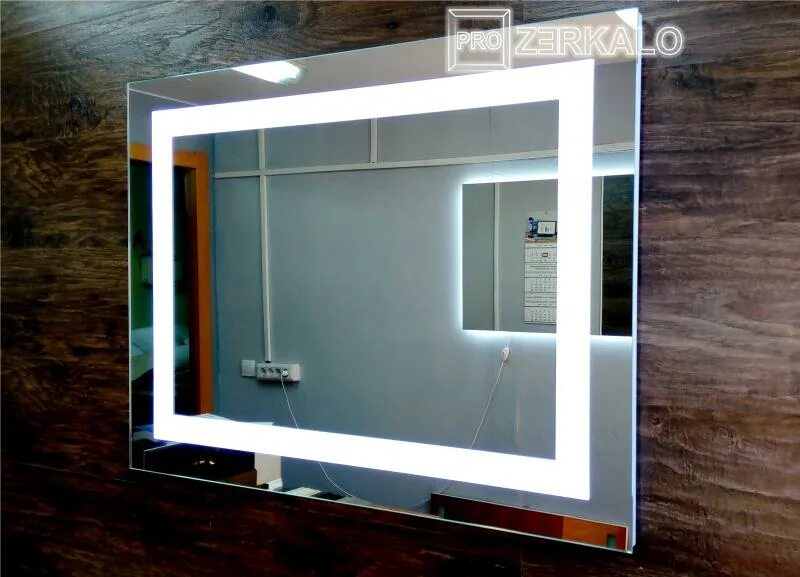 Ryptoboss зеркало. Зеркало с подсветкой. Зеркальное полотно с подсветкой. Зеркало со встроенной подсветкой. Зеркало с подсветкой на стену.