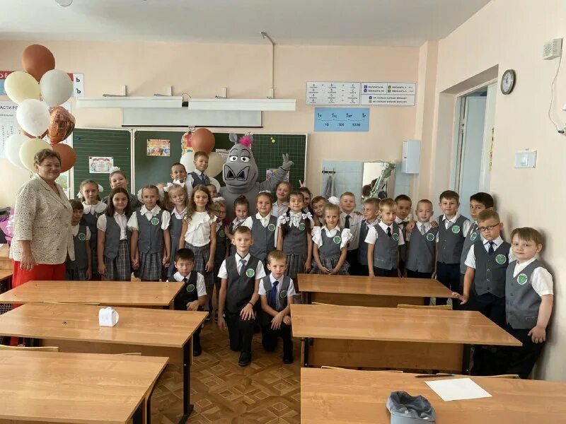 школа 53 челябинск. лермонтовская школа истра. школа 1 г. ученик 1г класса. школа 4 город лермонтов.