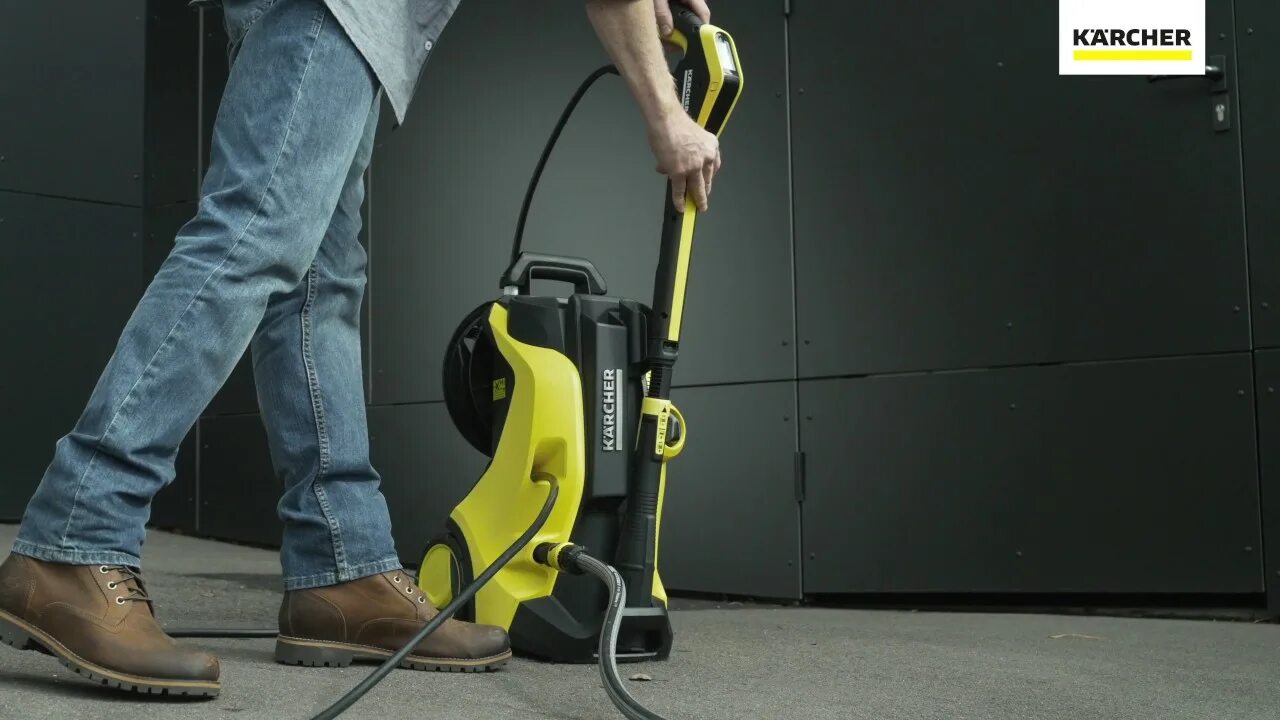 Что делает керхер. Karcher k5 Premium Full Control Plus. Karcher k 5. Электровеник Керхер к55. Пылесос Karcher k1001.