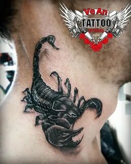 Скорпион на шее