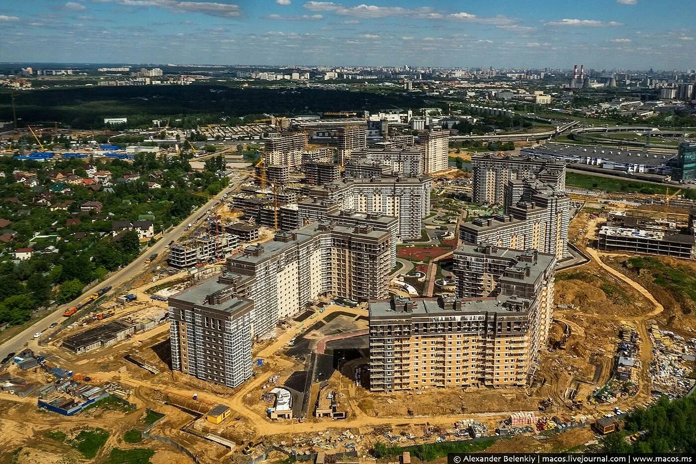 Новопеределкино ближнее город парк. Жк переделкино ближнее город-парк. 10 лет тинао. Коммунарка (москва). Переделкино ближнее город парк.