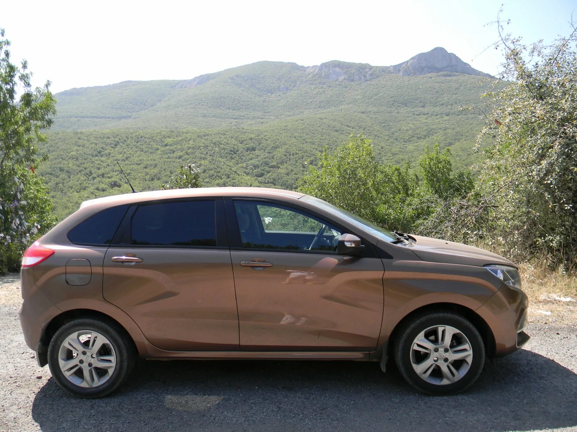 Bmw x5 f15 коричневый. Коричневый х. Коричневый х. Коричневый х. Коричневый х.