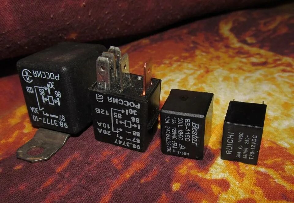 Реле ближнего света фар калина 1. Реле задних противотуманных фар калина 1. Реле калина 1. Реле фар калина. Реле ближнего света 1118.