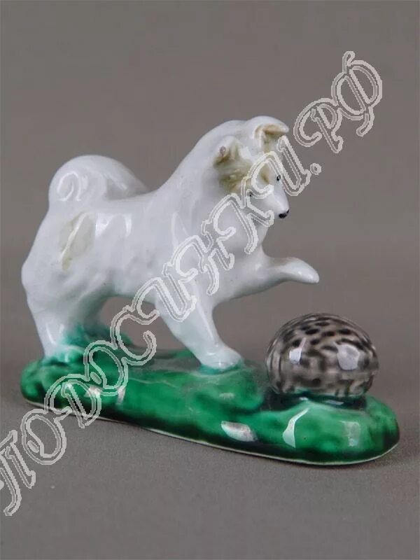 Собака сеттер лфз. Статуэтка щенок овчарки зик. Собаки конаково. Статуэтка собака зик. Статуэтка собака конаково ссср.