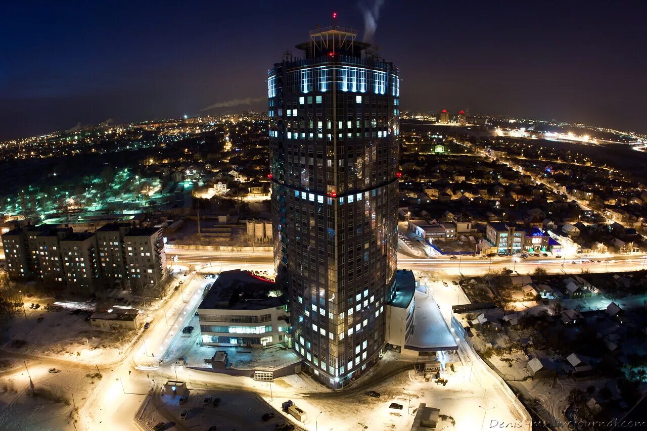 хангри кафе волгоград. волгоград. волгоград центр. кафе быстрого питания парк. ресторан маяк волгоград ночью.