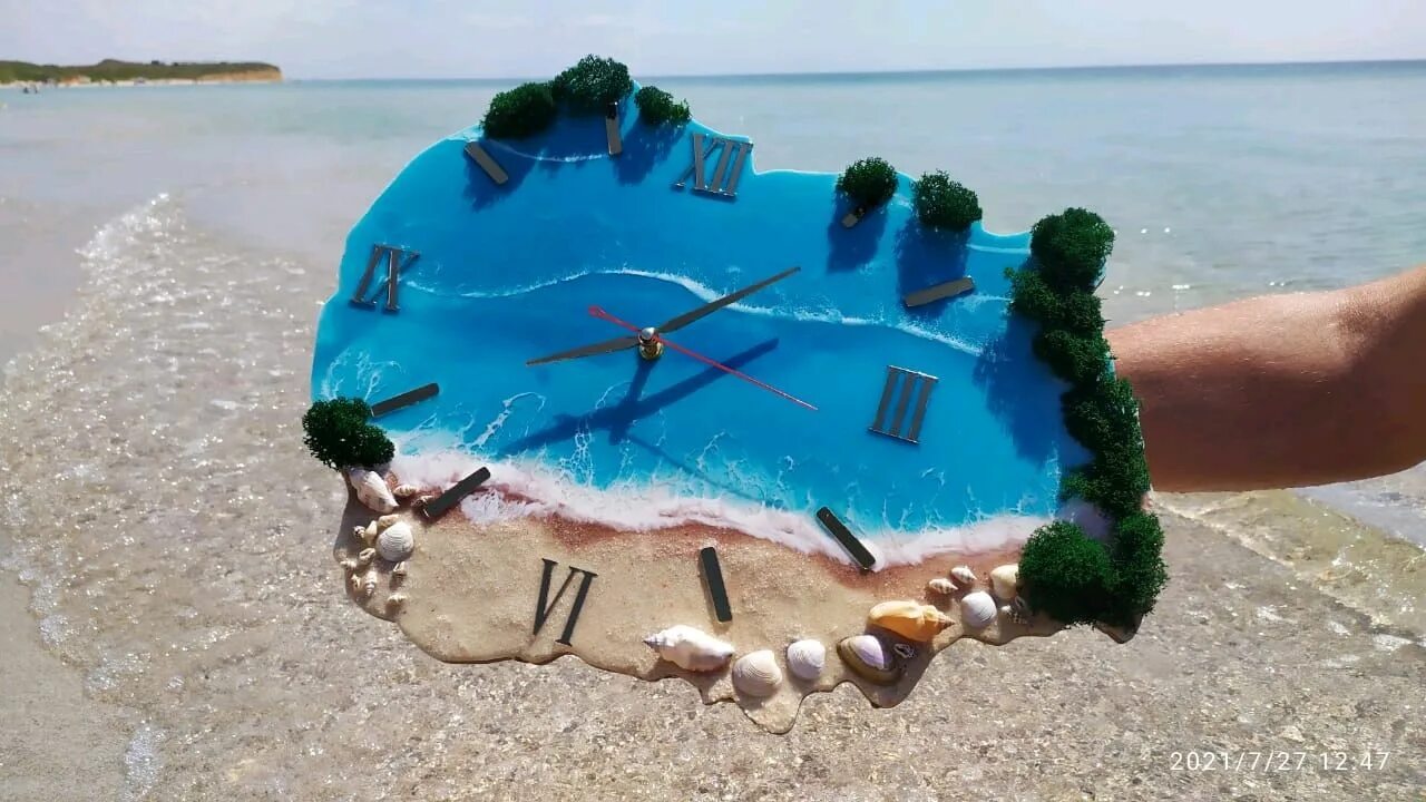 Часы ракушка. Часы в морском стиле настенные. Часы море деревянные. Объемные часы море. Часы для моря.