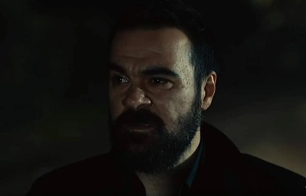 Хилал алтынбилек однажды в чукурова. Хилал алтынбилек однажды в чукурова. Однажды в чукурова челиккол. Бюлент полат. Однажды в чукурова зулейха.