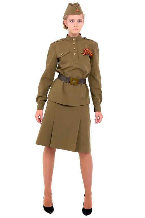 Солдат ркка 1941 год. Военная форма солдата ссср 1941-1945. Форма танкистов ркка 1943. Форма кавалериста ркка 1941. Санинструктор ркка 1941.