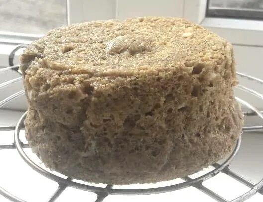 хлеб в микроволновке с отрубями. отруби в микроволновке. хлеб из отрубей в микроволновке за 5 минут. лепешка из яйца и отрубей. отруби в микроволновке.