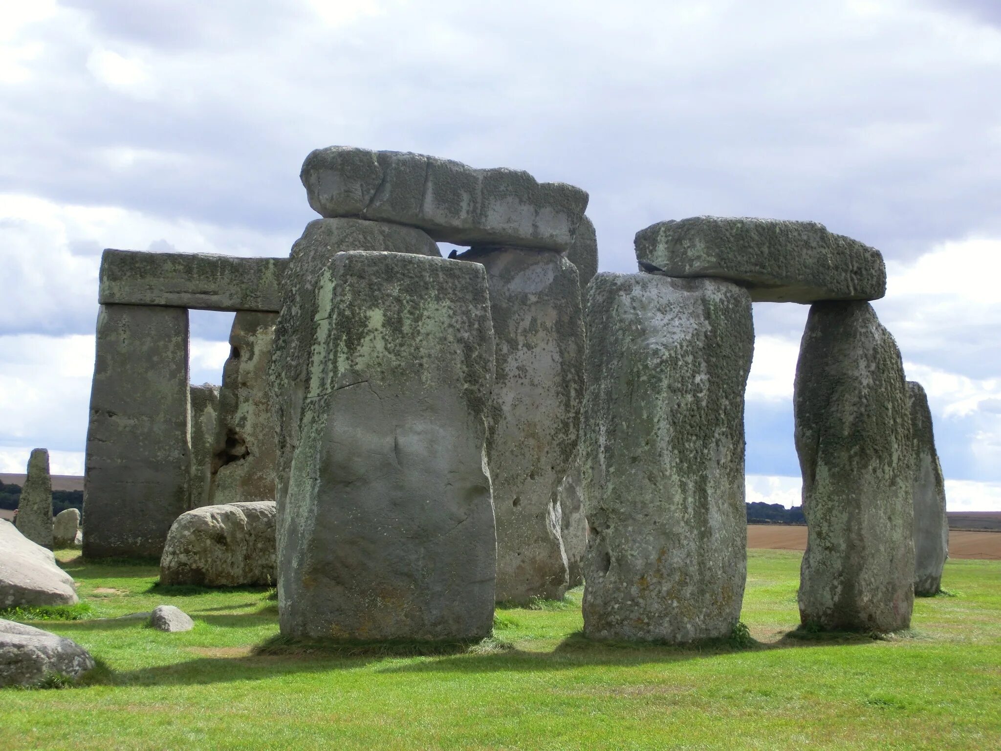 Stone памятники. Мегалит Стоунхендж. Англия. Мегалиты Стоунхендж. Стоунхендж святилище. Мегалиты древности Стоунхендж.