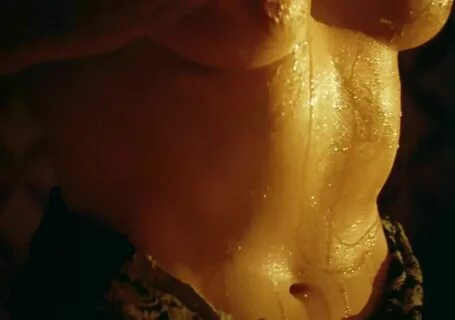 Celebrity Nipples: Monica Bellucci in Malena - Porn GIF Video.