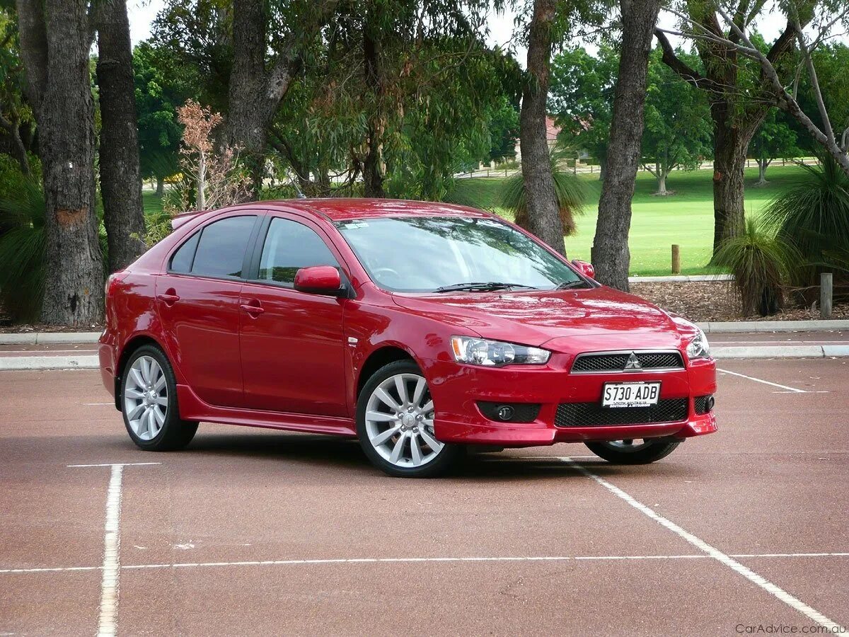 Лансер 10 Спортбэк. Митсубиси Лансер 10 хэтчбек. Mitsubishi Lancer Sportback. Лансер 10 хеч.