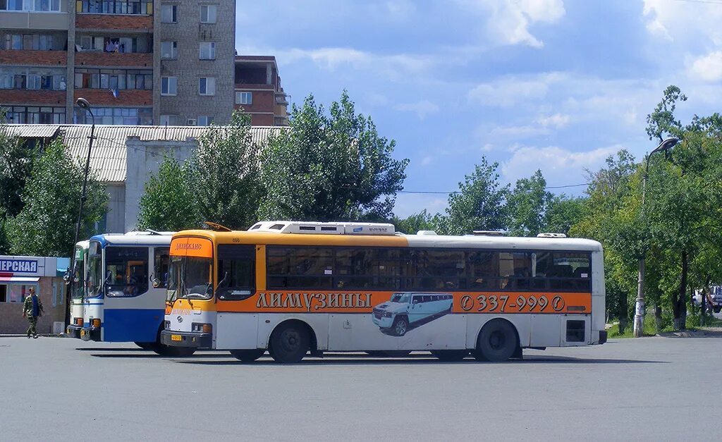 Автобус приморский край дилижанс. Автобус 540. Автобус приморский край хундай. Уссурийский автобус. Автобус приморский край.