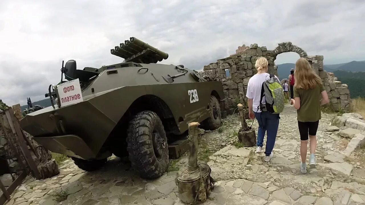 грозовые ворота геленджик фильм. грозовые ворота основан на реальных. кавказ грозовые ворота. грозовые ворота башня. крепость грозовые ворота геленджик.