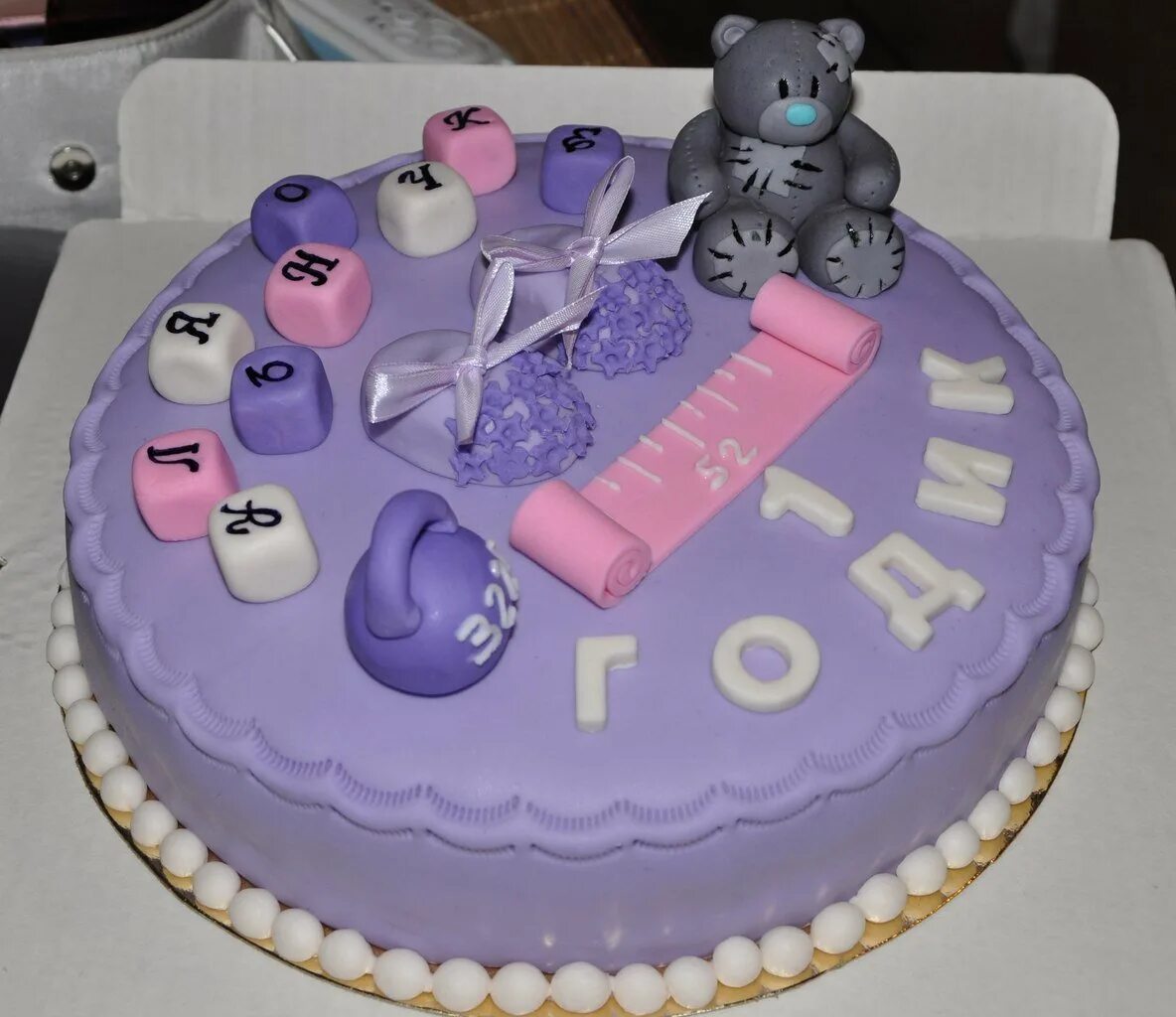 тортик ребенку на годик. тортик на годик мальчику. торт на ц годика мальчику. какой торт можно на год. торт на годик.