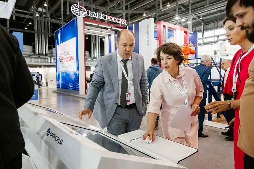 Производственные выставки. Иннопром центральная азия 2024. Csoft mechanics оборудование. Директор урало-сибирской профильной компании. Металл экспо 2023.