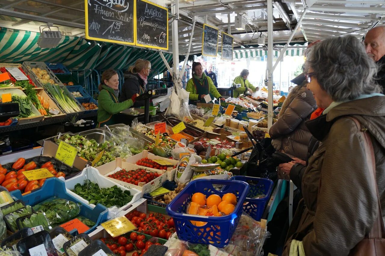 Рынок в Германии. Рынок в Германии продуктовый. Современный рынок. Рынок Германия базар.