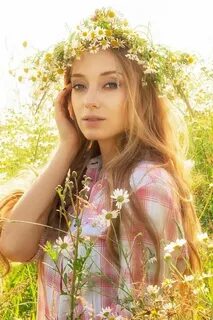 Она очень добрая и красивая